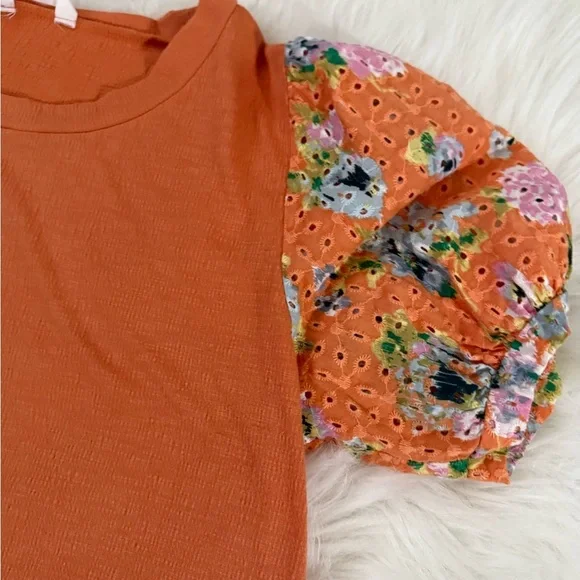 🎄LC Lauren Conrad Orange Floral Puff Sleeve Top - Picture 2 of 4